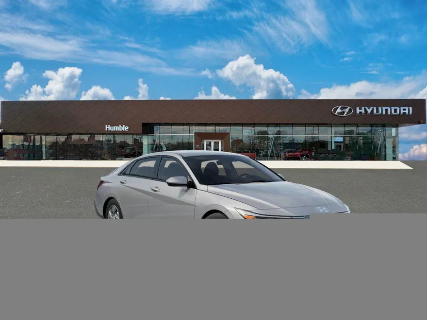 2025 Hyundai Elantra SE photo 1