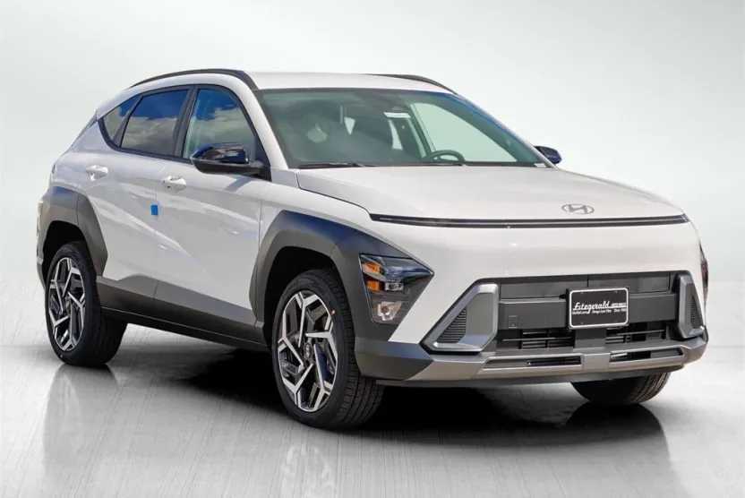 2026 Hyundai Kona SEL photo 1