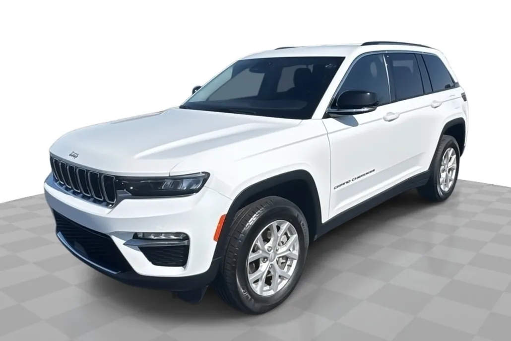 2023 Jeep Grand Cherokee Limited photo 1