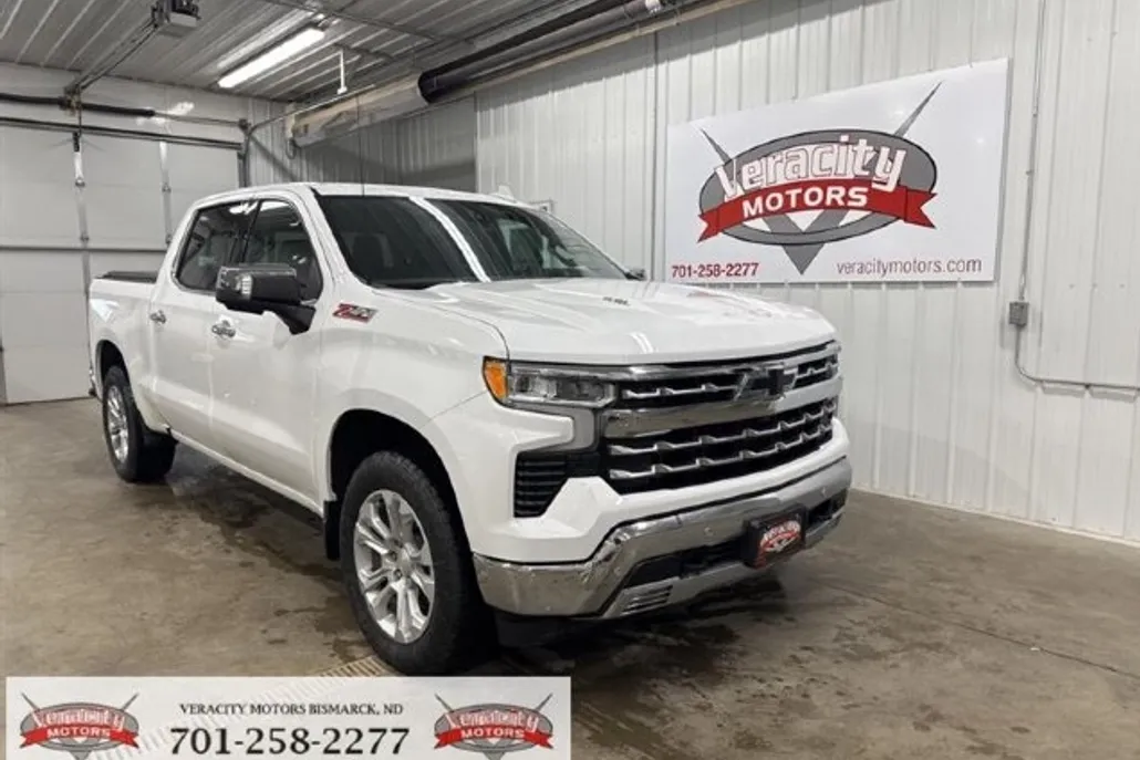 2023 Chevrolet Silverado 1500 LTZ photo 1