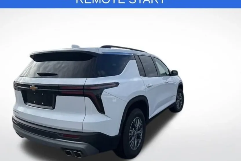 2025 Chevrolet Traverse photo 1