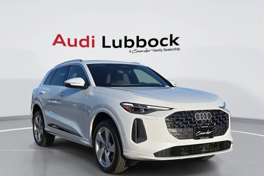 2025 Audi Q5 Premium Plus photo 1