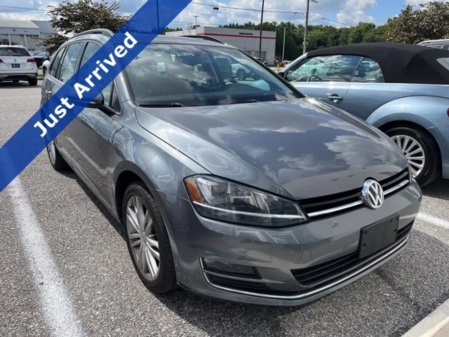 2015 Volkswagen Golf SportWagen TDI SE photo 1