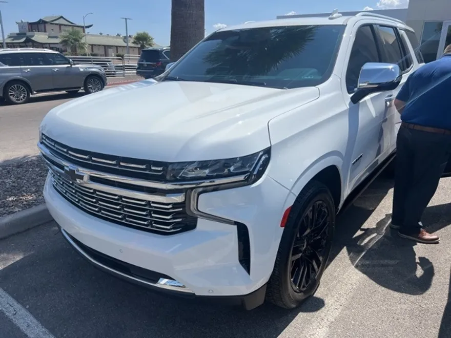 2023 Chevrolet Tahoe Premier photo 1