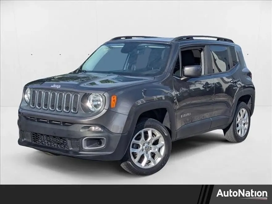 2016 Jeep Renegade Latitude photo 1