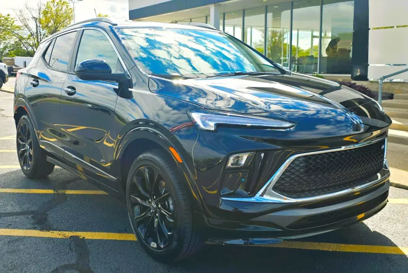 2026 Buick Encore GX Sport Touring photo 1