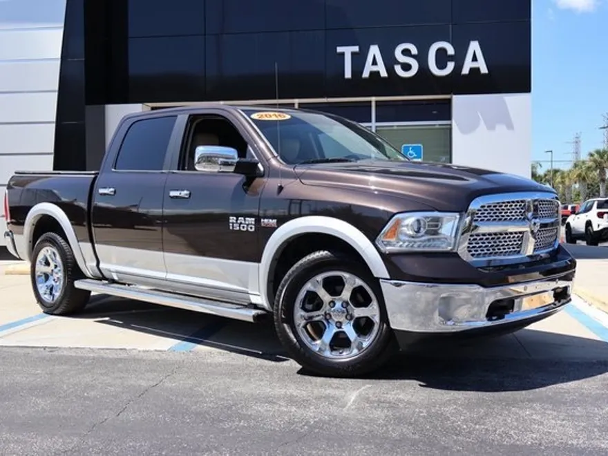2016 Ram 1500 Laramie photo 1