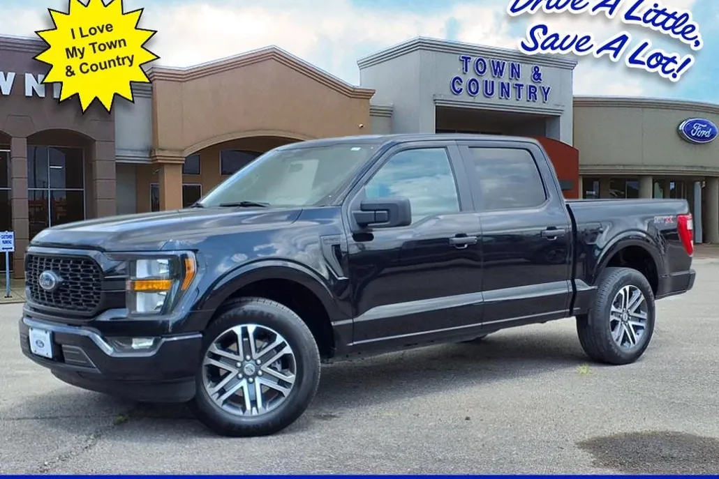 2023 Ford F-150 XL photo 1
