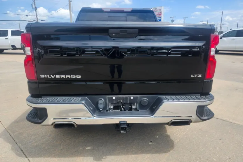 2019 Chevrolet Silverado 1500 LTZ photo 1