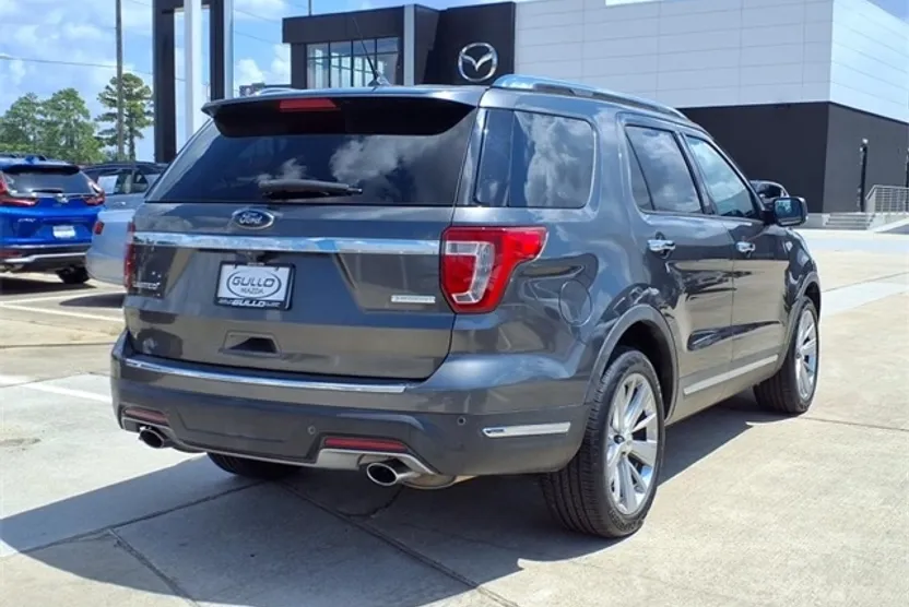 2018 Ford Explorer Limited photo 1