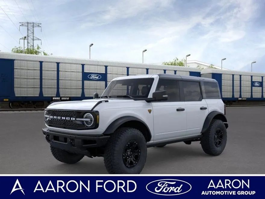 2025 Ford Bronco Badlands photo 1