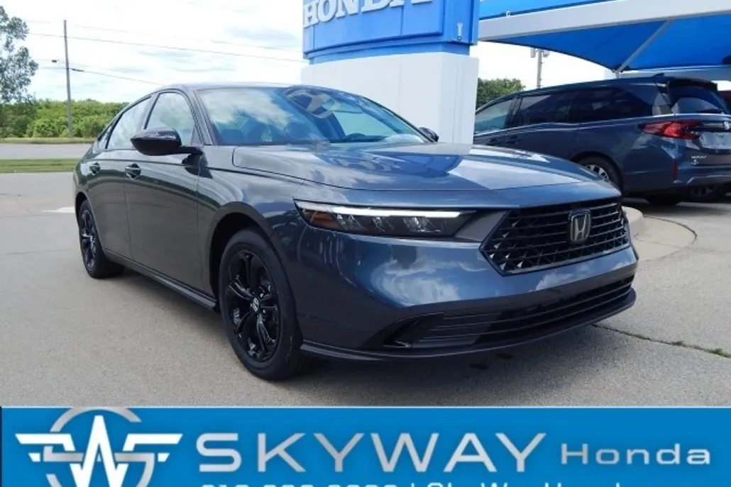 2025 Honda Accord SE photo 1