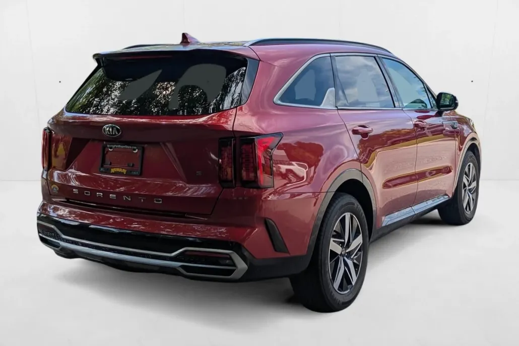 2021 Kia Sorento S photo 1