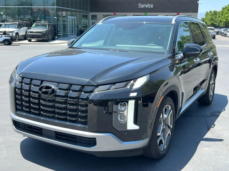 2024 Hyundai Palisade SEL photo 1