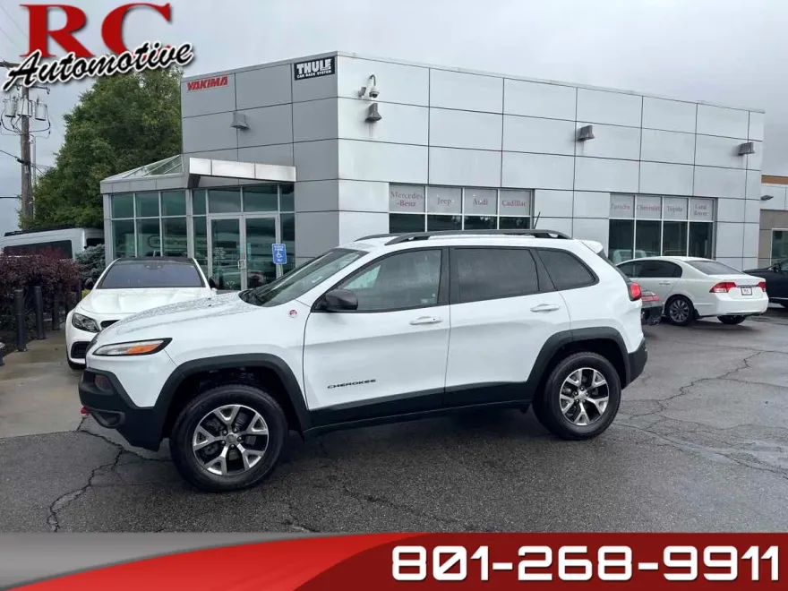 2018 Jeep Cherokee Trailhawk photo 1