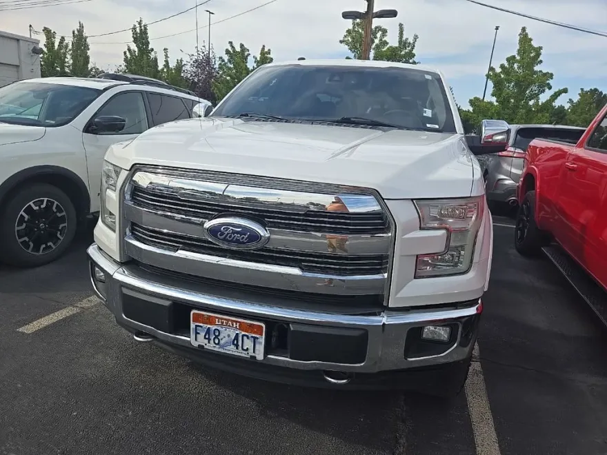 2017 Ford F-150 Lariat photo 1