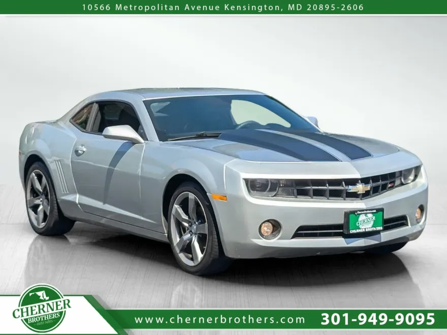 2011 Chevrolet Camaro 2LT photo 1