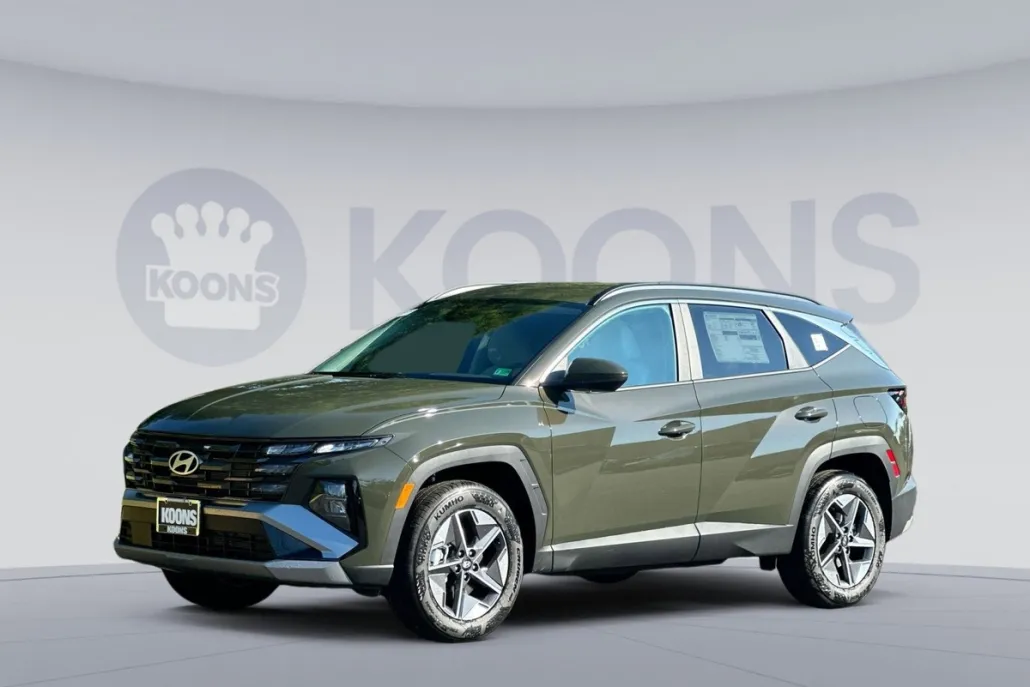 2025 Hyundai Tucson SE photo 1