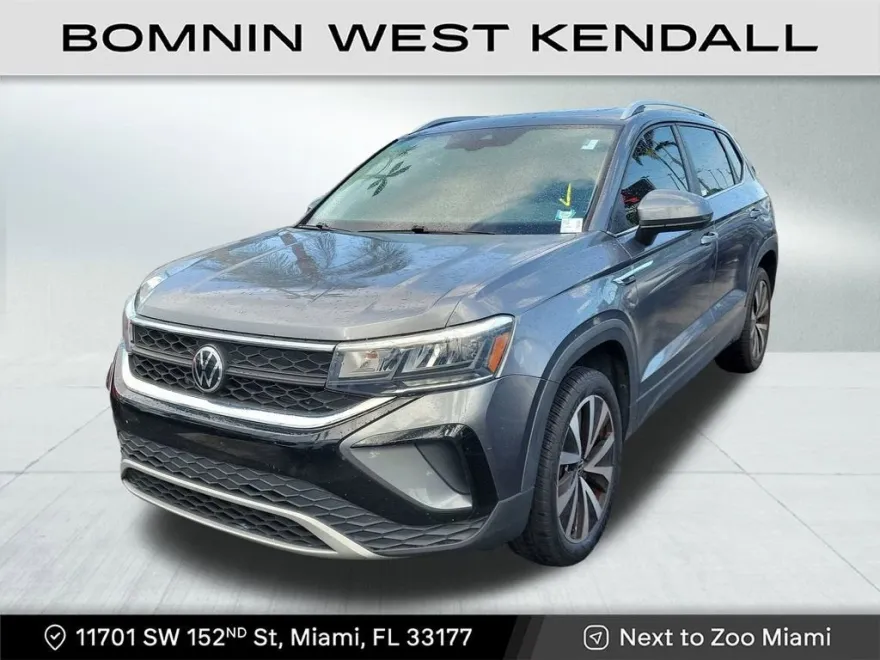 2022 Volkswagen Taos SE photo 1