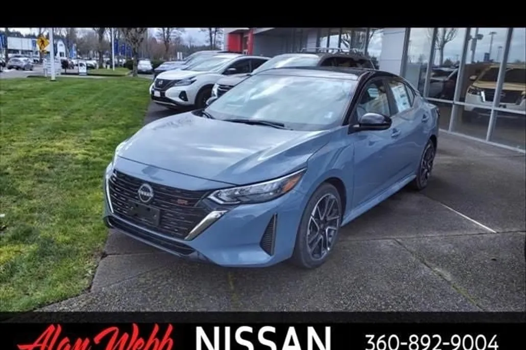 2024 Nissan Sentra SR photo 1