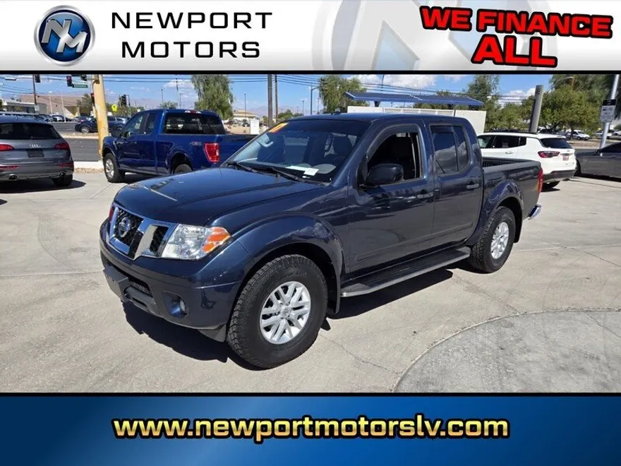 2017 Nissan Frontier SV photo 1