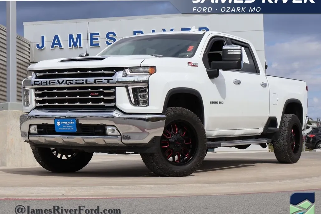 2022 Chevrolet Silverado 2500HD LTZ photo 1
