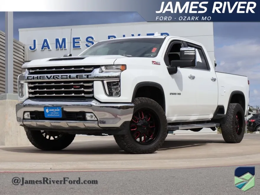 2022 Chevrolet Silverado 2500HD LTZ photo 1
