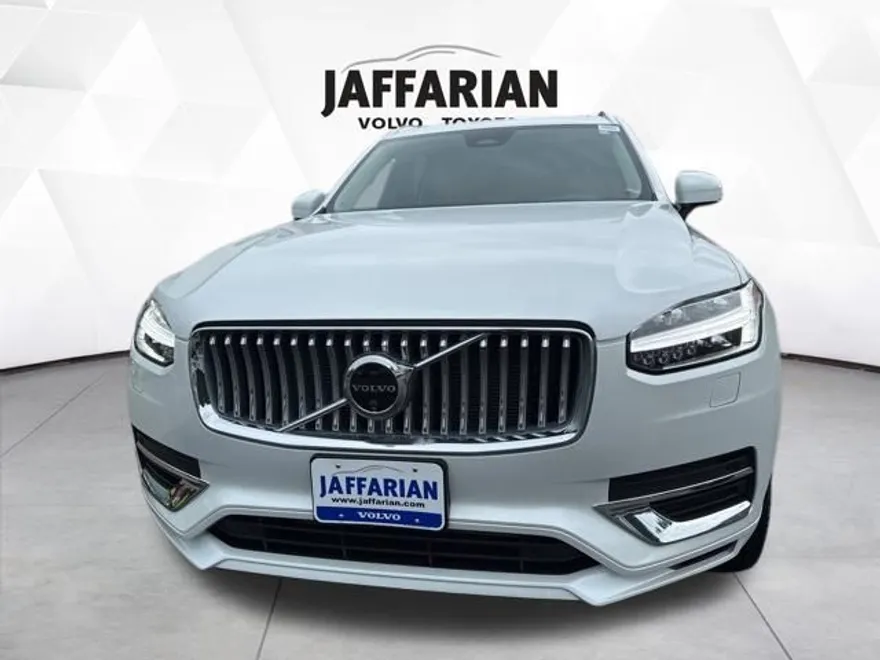 2024 Volvo XC90 Recharge T8 Plus photo 1
