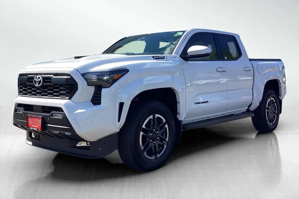 2025 Toyota Tacoma TRD Sport 4x4 photo 1