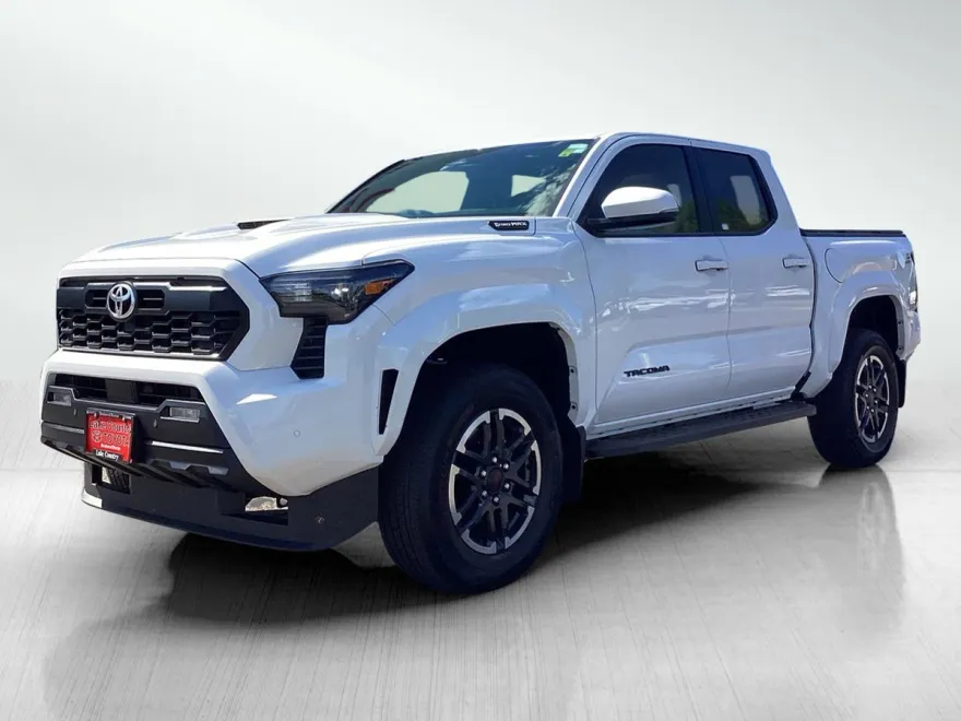 2025 Toyota Tacoma TRD Sport 4x4 photo 1