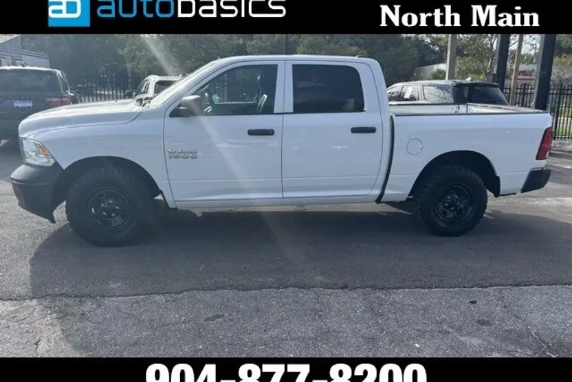 2017 Ram 1500 Tradesman photo 1