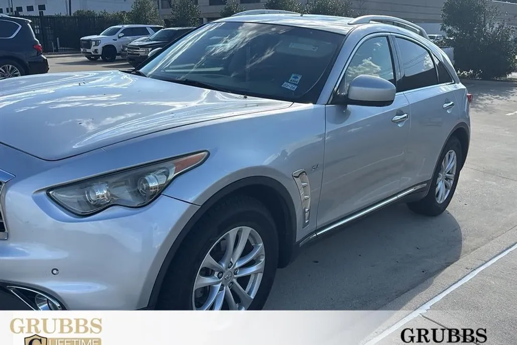2015 Infiniti QX70 Base photo 1