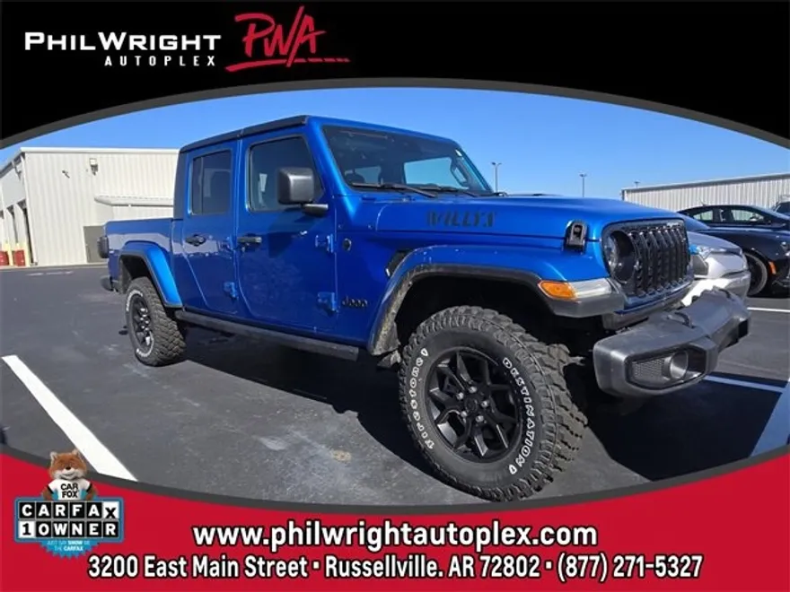 2024 Jeep Gladiator Willys photo 1