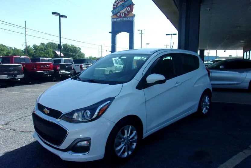 2021 Chevrolet Spark 1LT photo 1