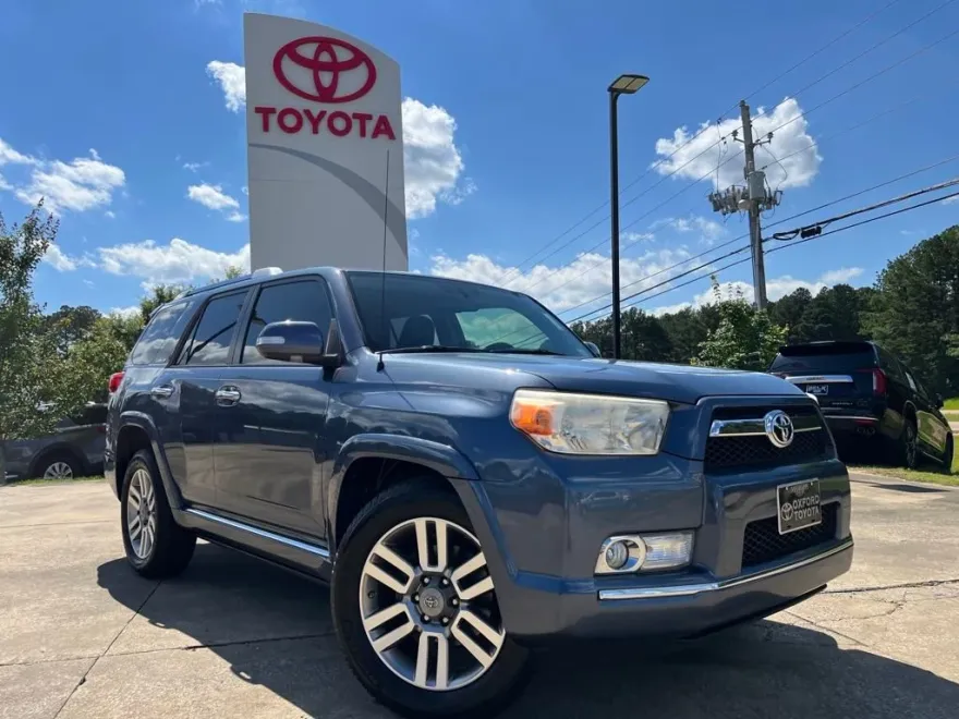 2013 Toyota 4Runner Limited photo 1