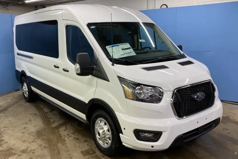 2025 Ford Transit Passenger XLT photo 1