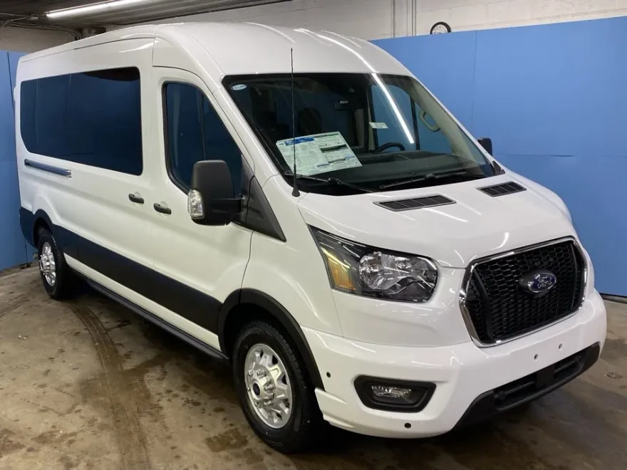 2025 Ford Transit Passenger XLT photo 1
