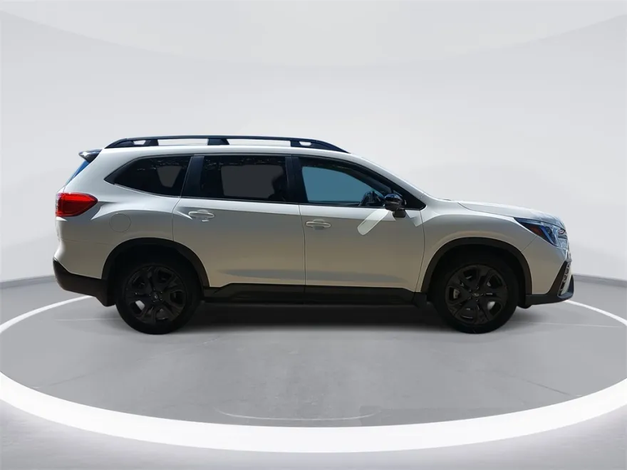 2023 Subaru Ascent Onyx Edition photo 1