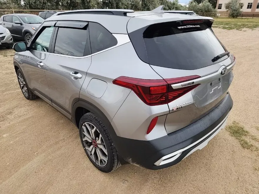 2021 Kia Seltos SX photo 1