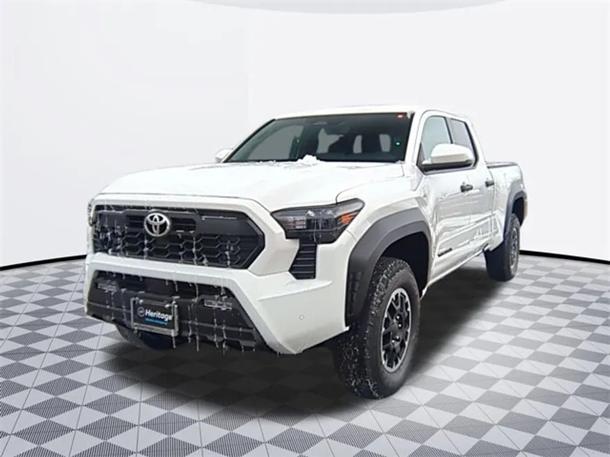 2025 Toyota Tacoma TRD Off-Road photo 1