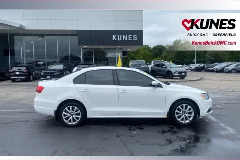 2012 Volkswagen Jetta 2.5L SE photo 1