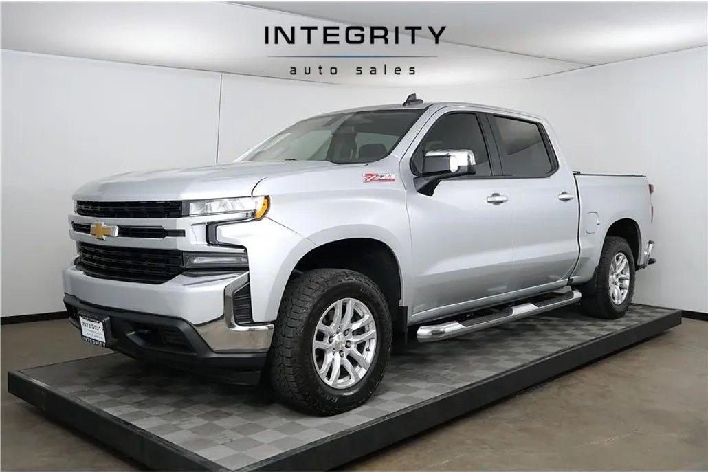 2021 Chevrolet Silverado 1500 LT photo 1
