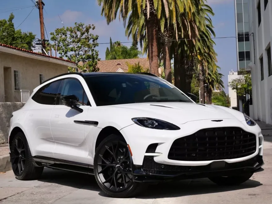 2025 Aston Martin DBX AM8 DBX707 photo 1