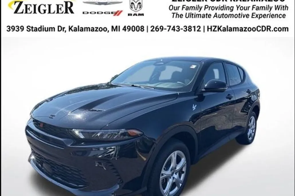 2024 Dodge Hornet GT photo 1
