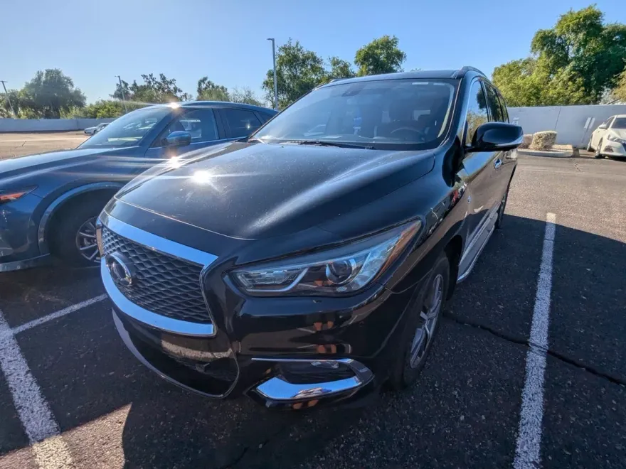 2017 Infiniti QX60 Base photo 1