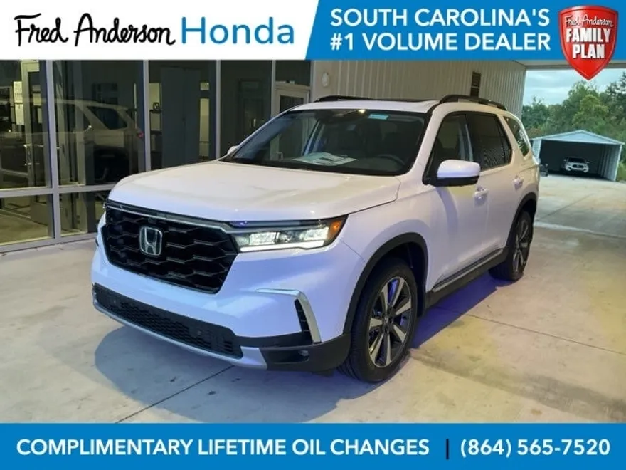2025 Honda Pilot Elite photo 1