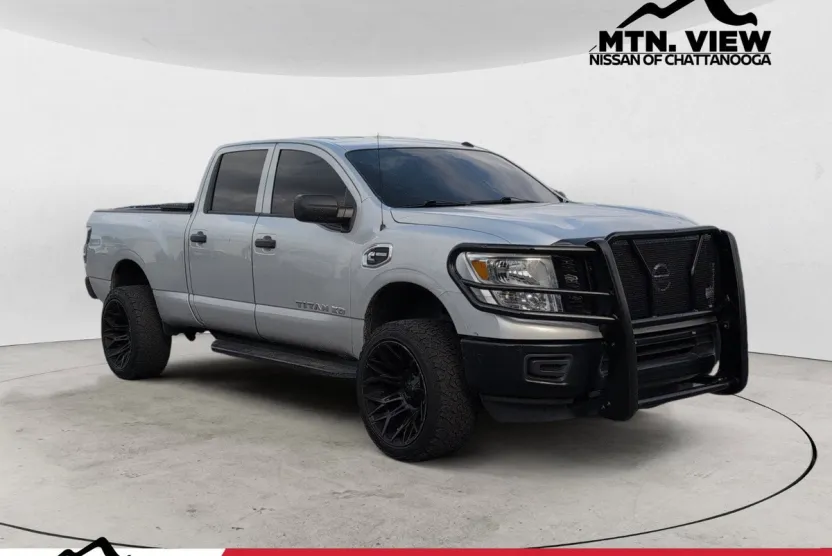 2019 Nissan Titan S photo 1