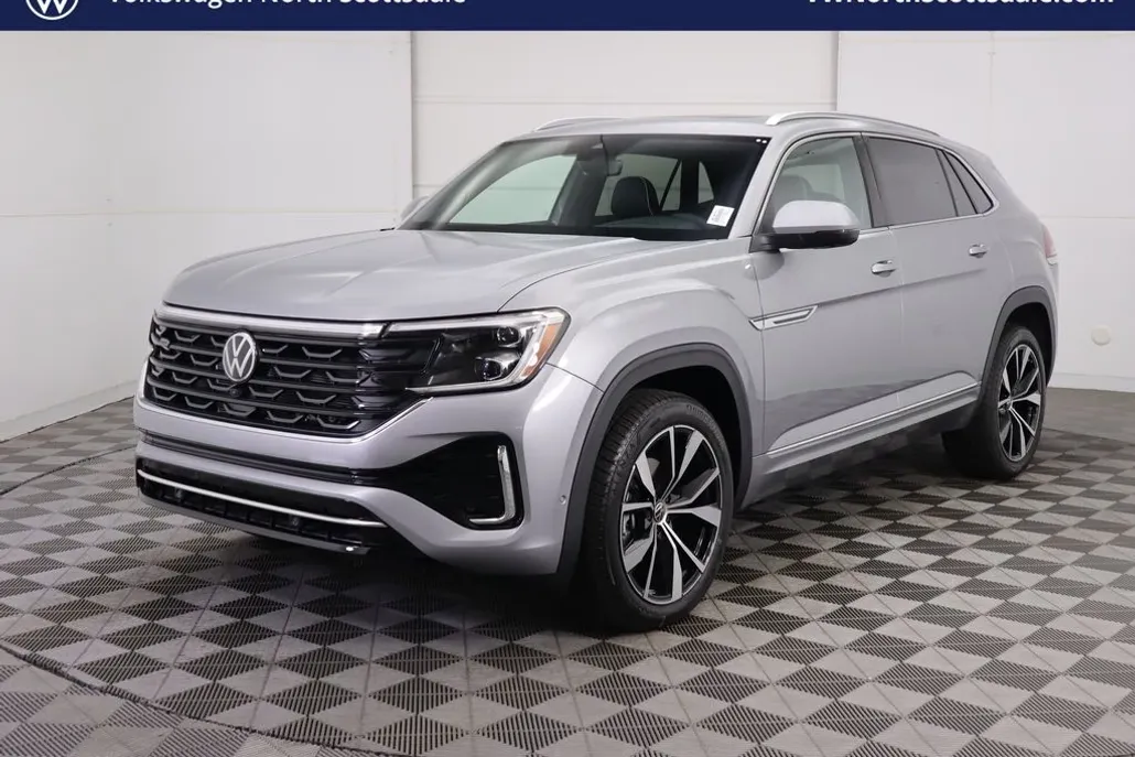 2026 Volkswagen Atlas Cross Sport SEL Premium R-Line photo 1