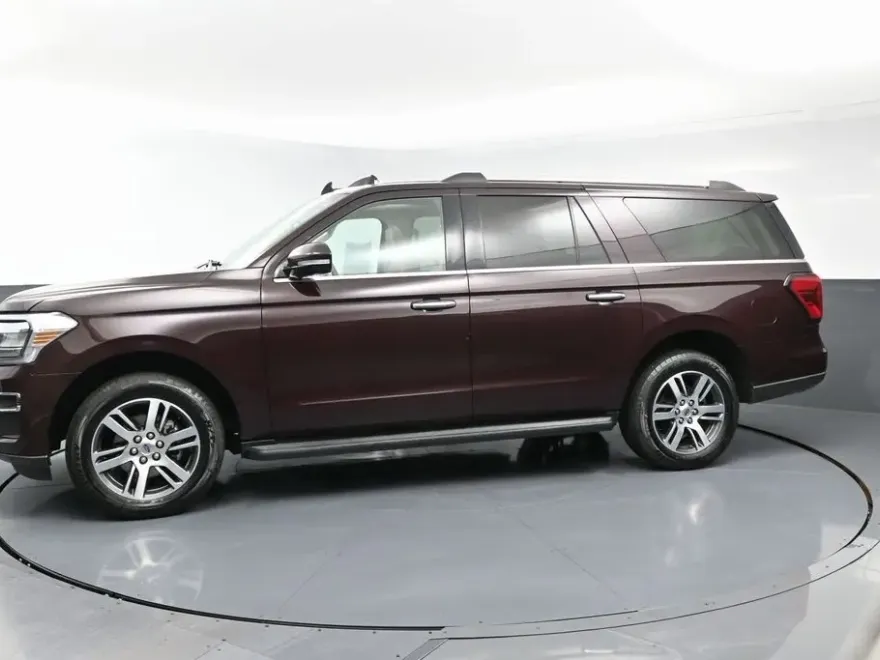 2024 Ford Expedition MAX Limited photo 1