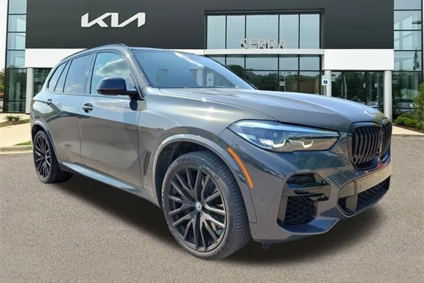 2022 Bmw X5 M50i photo 1